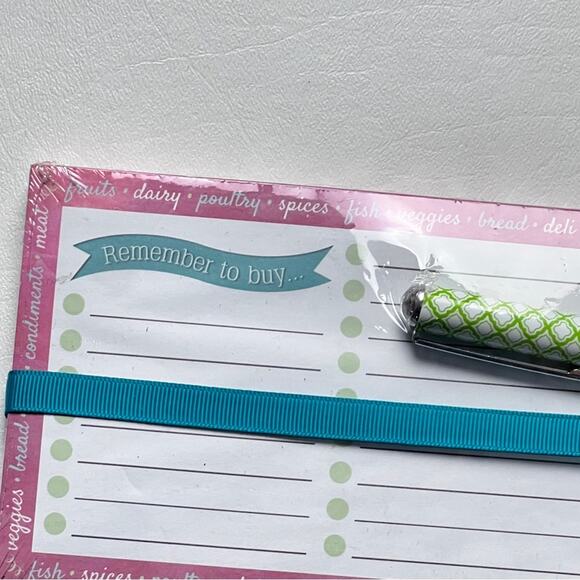 Lady Jayne Ltd Pen and Magnetic Remember to Buy Notepad New in Package - Picture 5 of 8